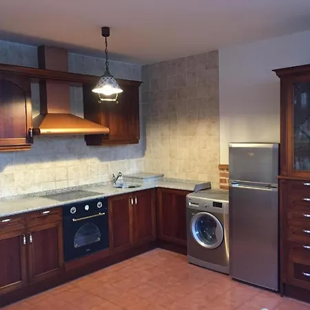 Apartamento Costa, Parking Privado Con Puerta Incluido Zumaia